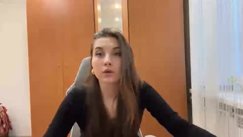 Snapshot of blossomroady chatting on 03-09-26, 10:19 Alice online show from 03-09-26, 10:19