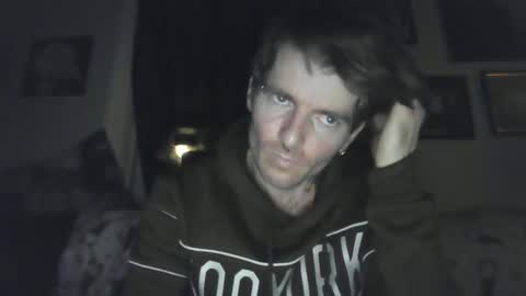 Snapshot of blowme19866 chatting on 01-08-25, 10:04 blowme19866 online show from 01-08-25, 10:04