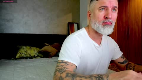 Snapshot of blowmyxxl chatting on 02-03-25, 10:14 Nico online show from 02-03-25, 10:14