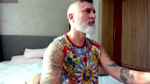 Snapshot of blowmyxxl chatting on 02-19-25, 12:44 Nico online show from 02-19-25, 12:44