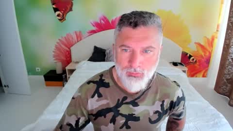 Nico online show from 11-13-25, 06:23