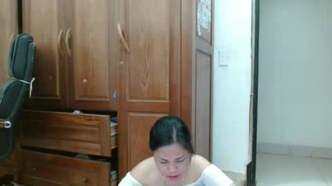 blowy079 online show from 10-01-25, 08:42