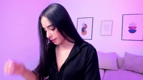 Snapshot of blue_angeel chatting on 04-21-26, 01:06 blue_angeel online show from 04-21-26, 01:06