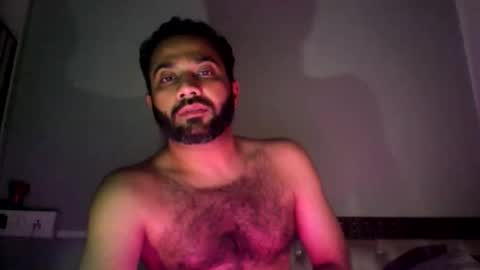 Snapshot of blue_bearr chatting on 12-05-25, 06:15 Blue Bear online show from 12-05-25, 06:15