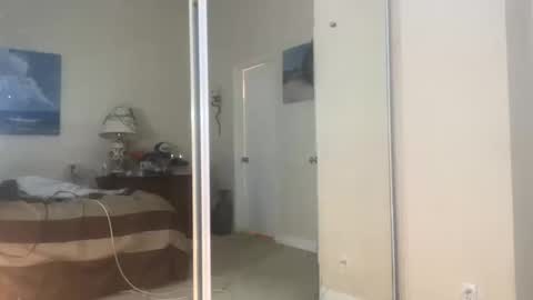 Snapshot of blue_cum_bunny123 chatting on 10-12-25, 12:04 blue_cum_bunny123 online show from 10-12-25, 12:04