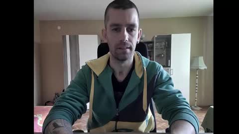 Runaway online show from 01-24-25, 12:41