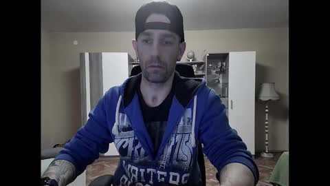 Runaway online show from 02-16-25, 08:22