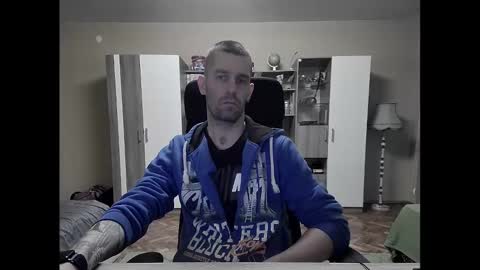 Runaway online show from 02-17-25, 03:31