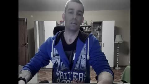 Runaway online show from 02-22-25, 03:58