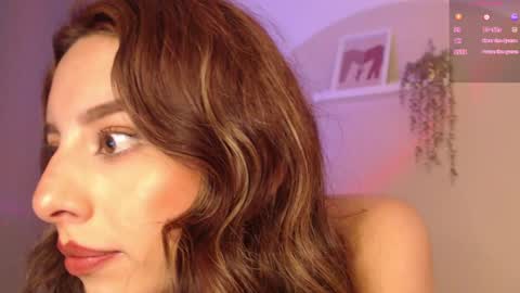 Snapshot of blue_nebula chatting on 12-11-24, 03:45 Blue online show from 12-11-24, 03:45