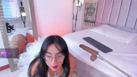 Snapshot of blue_smith1 chatting on 10-31-25, 01:23 blue_smith1 online show from 10-31-25, 01:23