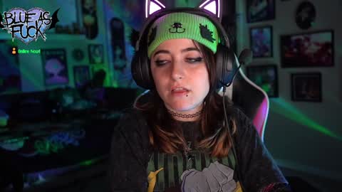 Blue online show from 01-05-25, 05:41