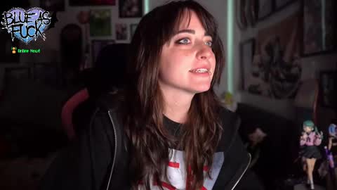 Blue online show from 09-19-25, 02:02