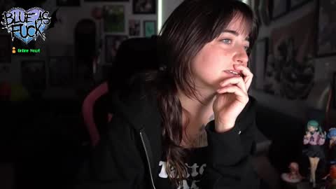 Blue online show from 10-02-25, 01:12