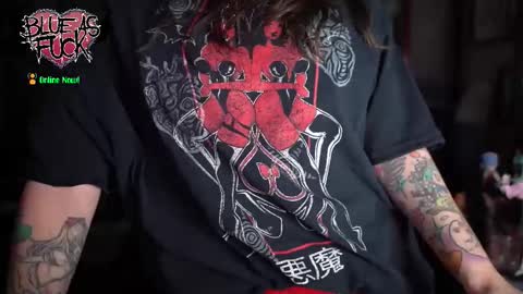 Blue online show from 11-26-25, 02:01