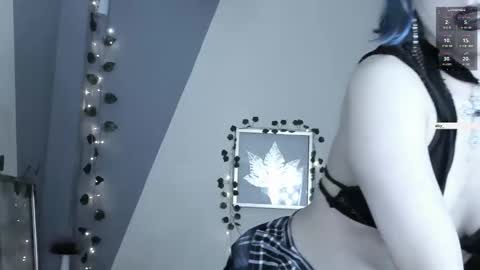 sophie  online show from 09-29-25, 09:30