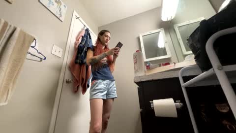 bluebloodednorsewitch online show from 10-09-25, 02:26