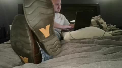 Snapshot of bluecollardom24 chatting on 03-14-26, 06:46 bluecollardom24 online show from 03-14-26, 06:46