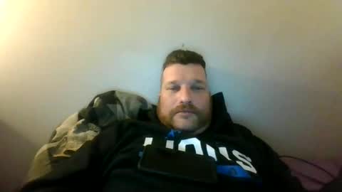 bluedemoneyes1986 online show from 02-22-25, 04:07