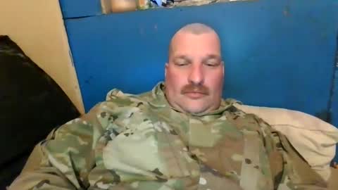 bluedemoneyes1986 online show from 03-09-25, 11:46