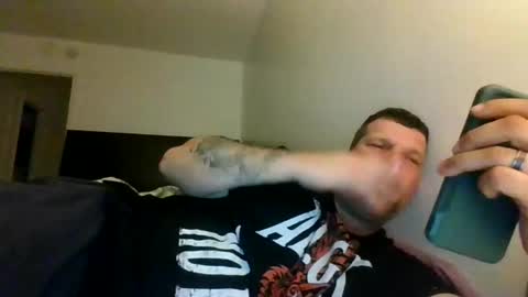 bluedemoneyes1986 online show from 10-02-25, 03:46