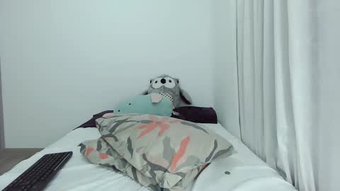 bluediamond_ online show from 02-20-25, 06:50