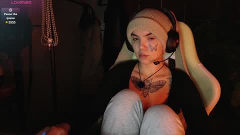 Blue online show from 01-23-25, 08:57