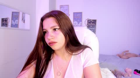 Snapshot of bluee_hazell chatting on 01-12-25, 10:56        online show from 01-12-25, 10:56