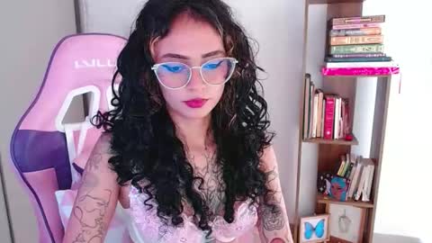 Im Abril .. Nice to meet you  thumb up me please its important  INDEPENDENT MODEL online show from 02-12-26, 10:38