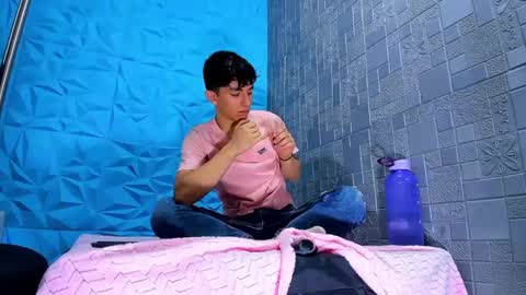 blueestar03 online show from 12-06-24, 12:16