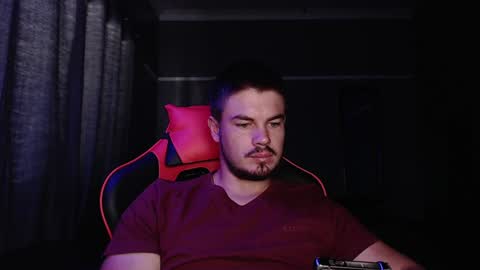 blueeyeboy0 online show from 12-18-24, 04:42