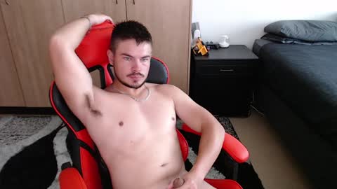 blueeyeboy0 online show from 01-21-25, 09:03