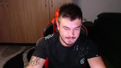 blueeyeboy0 online show from 01-23-25, 09:07