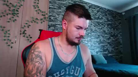 blueeyeboy0 online show from 12-05-25, 08:12