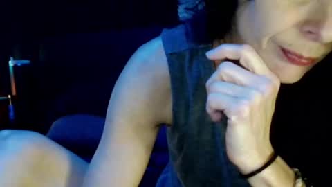 Blueeyedlie online show from 02-08-25, 09:15