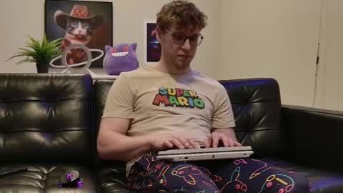 blueeyedtallguy online show from 10-30-25, 01:51