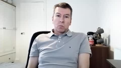 Snapshot of blueeyesteele chatting on 01-19-26, 09:35 blueeyesteele online show from 01-19-26, 09:35