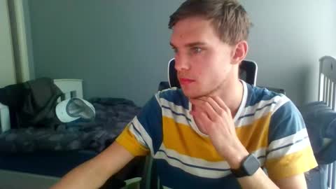 Snapshot of bluegaze6227724 chatting on 11-29-25, 08:28 bluegaze6227724 online show from 11-29-25, 08:28