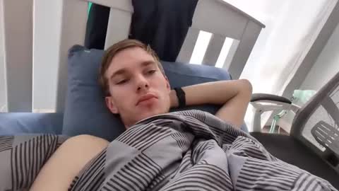 Snapshot of bluegaze6227724 chatting on 12-01-25, 08:25 bluegaze6227724 online show from 12-01-25, 08:25