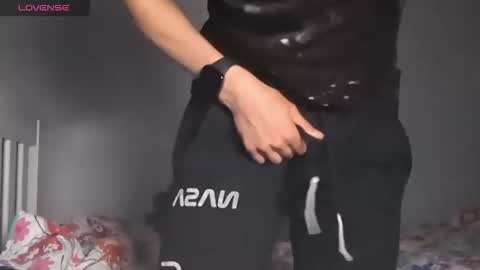 Snapshot of bluegaze6227724 chatting on 12-02-25, 10:31 bluegaze6227724 online show from 12-02-25, 10:31