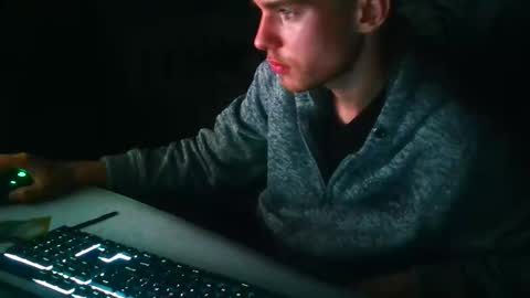 Snapshot of bluegaze6227724 chatting on 12-05-25, 12:03 bluegaze6227724 online show from 12-05-25, 12:03