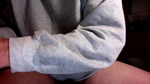 Snapshot of bluegreen65 chatting on 02-25-25, 07:25 Bluegreen65 online show from 02-25-25, 07:25