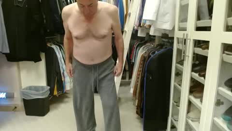 Snapshot of blueisles chatting on 12-31-24, 11:42 blueisles online show from 12-31-24, 11:42