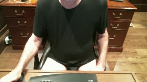 Snapshot of blueisles chatting on 09-26-25, 10:52 blueisles online show from 09-26-25, 10:52