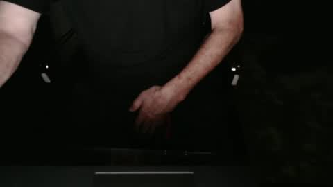 Snapshot of blueisles chatting on 11-23-25, 08:25 blueisles online show from 11-23-25, 08:25