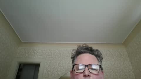 Snapshot of bluemoose70 chatting on 12-03-24, 03:22 bluemoose70 online show from 12-03-24, 03:22