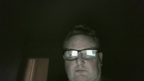 Snapshot of bluemoose70 chatting on 01-04-25, 12:37 bluemoose70 online show from 01-04-25, 12:37