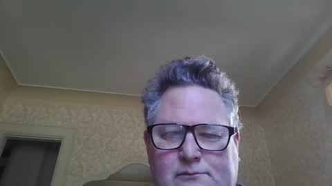 Snapshot of bluemoose70 chatting on 10-06-25, 04:04 bluemoose70 online show from 10-06-25, 04:04