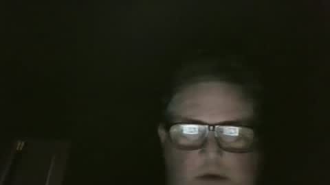 Snapshot of bluemoose70 chatting on 10-10-25, 01:37 bluemoose70 online show from 10-10-25, 01:37