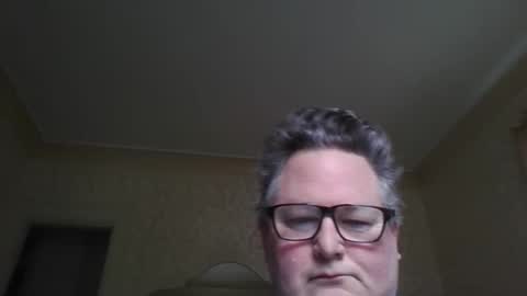 Snapshot of bluemoose70 chatting on 10-29-25, 04:20 bluemoose70 online show from 10-29-25, 04:20